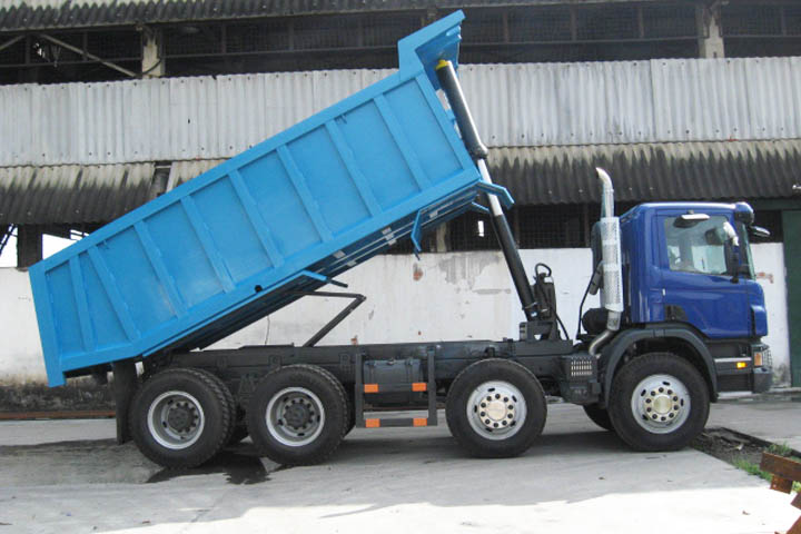 Xe lắp ráp